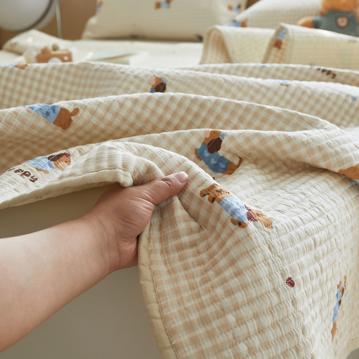 91家纺网 家纺一手货源 找家纺 舒居家纺 2026春夏新款双面全棉单床盖 床盖单件 俏皮狗