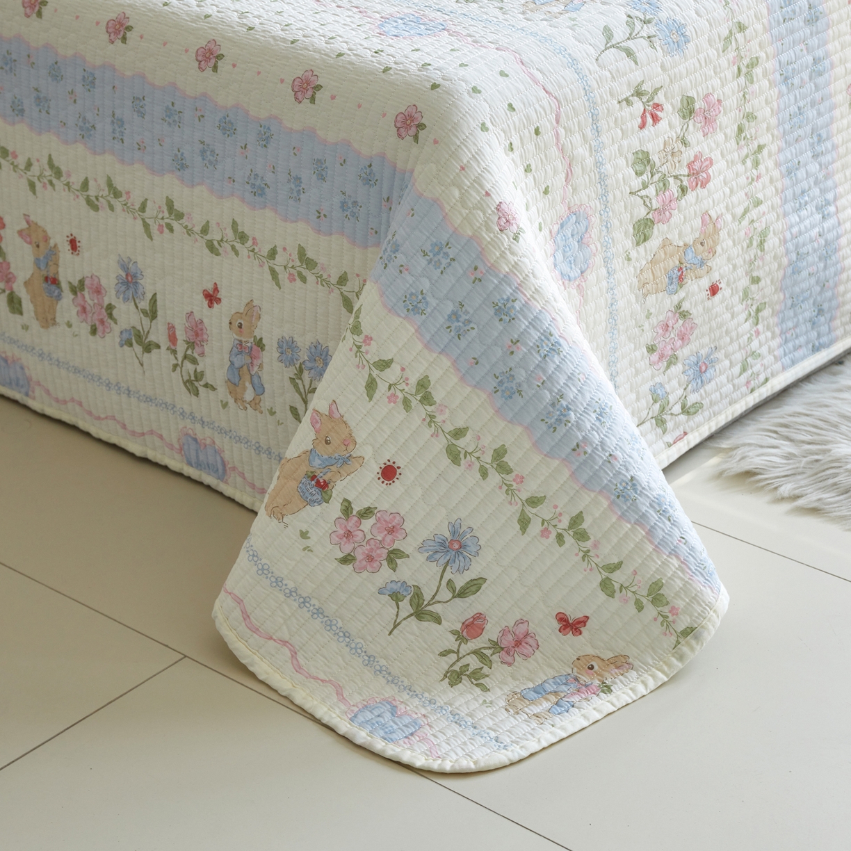 91家纺网 家纺一手货源 找家纺 舒居家纺 2026春夏新款双面全棉单床盖 床盖单件 兔兔乐园