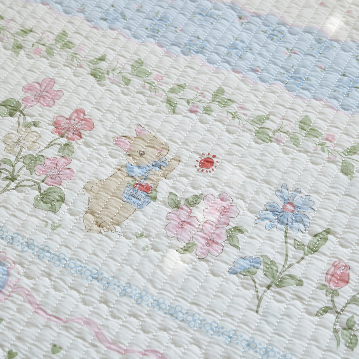 91家纺网 家纺一手货源 找家纺 舒居家纺 2026春夏新款双面全棉单床盖 床盖单件 兔兔乐园