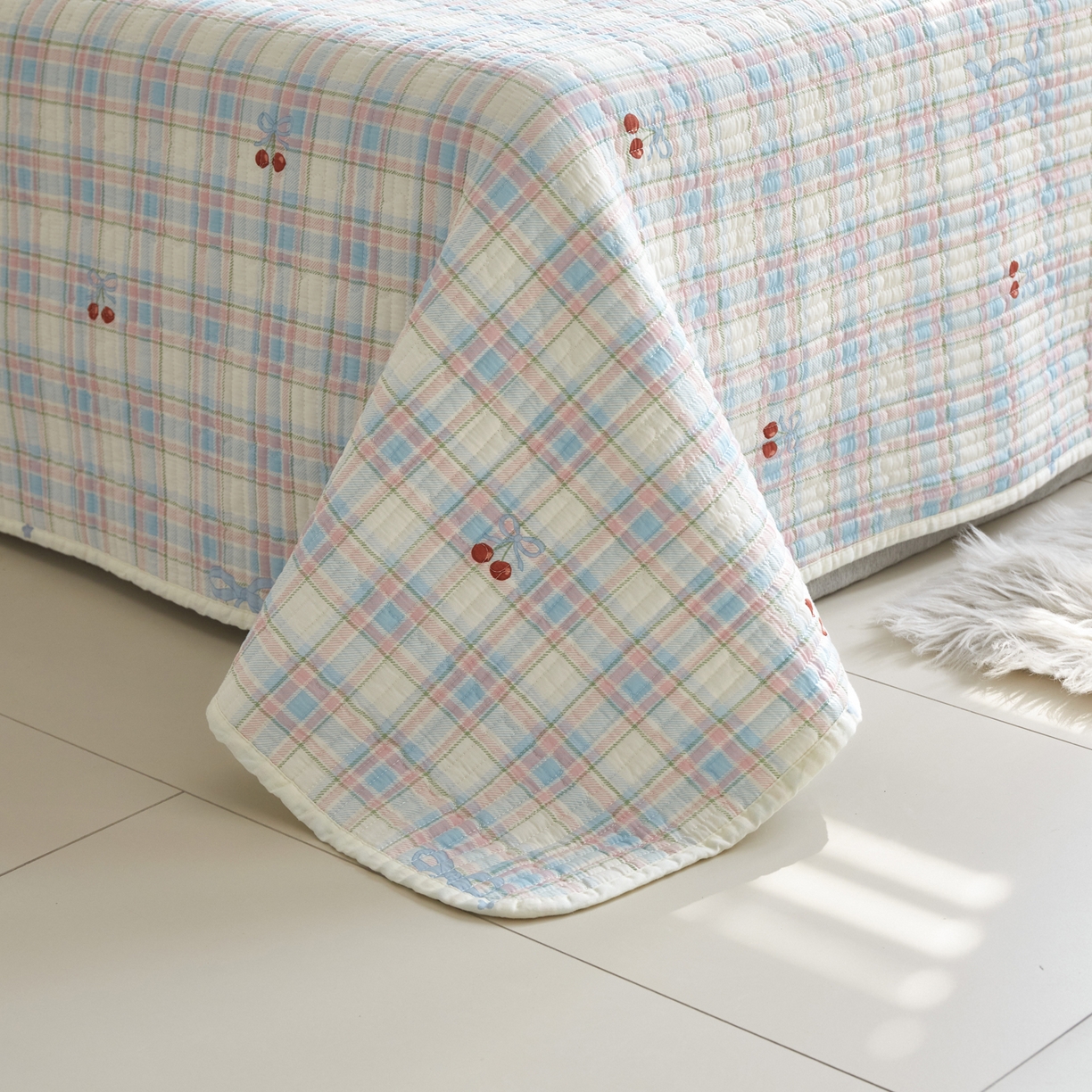 91家纺网 家纺一手货源 找家纺 舒居家纺 2026春夏新款双面全棉单床盖 床盖单件 樱桃格子