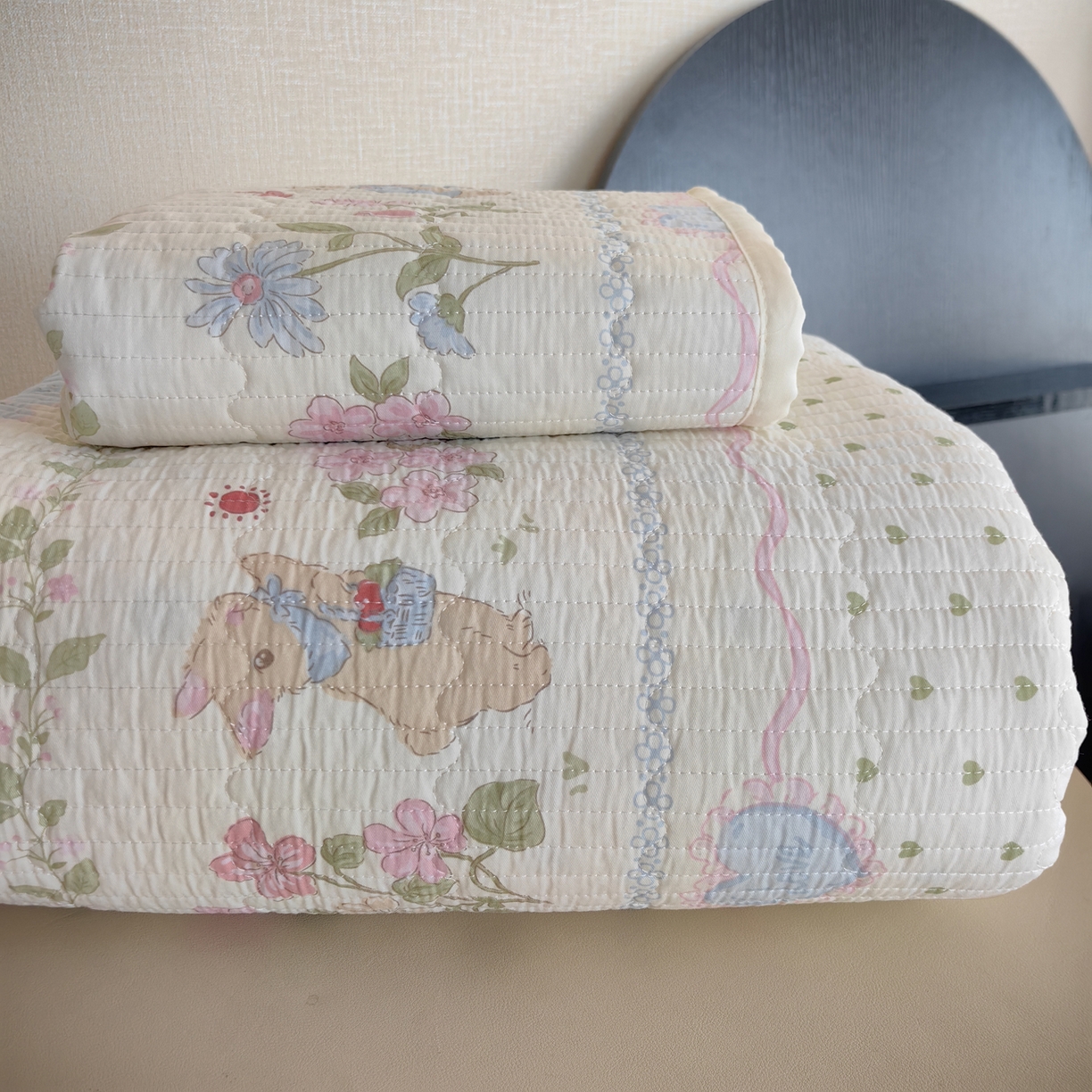 91家纺网 家纺一手货源 找家纺 舒居家纺 2026春夏新款双面全棉单床盖 床盖单件 组合图仅供展示不可下单