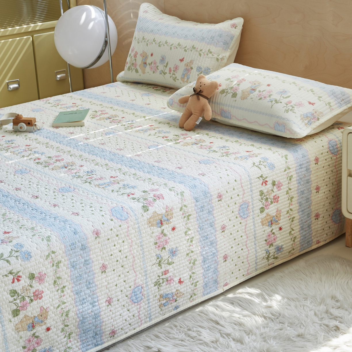 91家纺网 家纺一手货源 找家纺 舒居家纺 2026春夏新款双面全棉单床盖 床盖单件 兔兔乐园