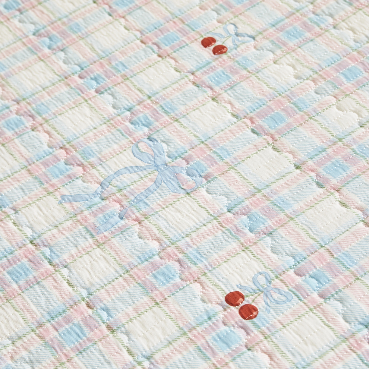 91家纺网 家纺一手货源 找家纺 舒居家纺 2026春夏新款双面全棉单床盖 床盖单件 樱桃格子