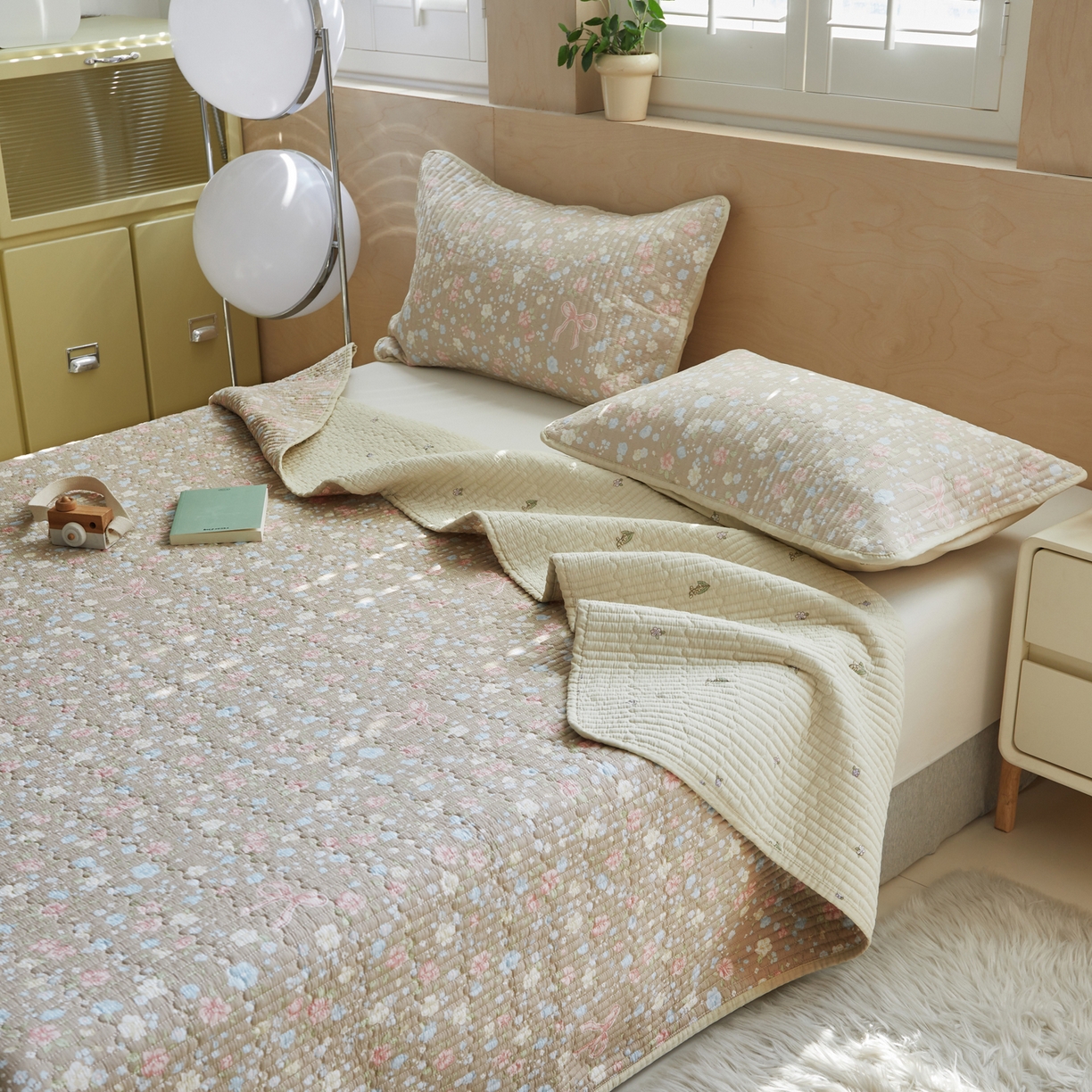 91家纺网 家纺一手货源 找家纺 舒居家纺 2026春夏新款双面全棉单床盖 床盖单件 花开无声-咖