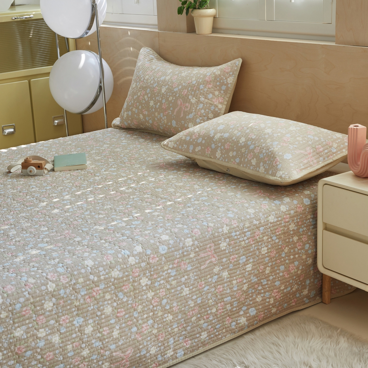 91家纺网 家纺一手货源 找家纺 舒居家纺 2026春夏新款双面全棉单床盖 床盖单件 花开无声-咖