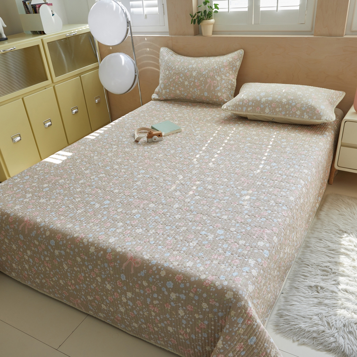 91家纺网 家纺一手货源 找家纺 舒居家纺 2026春夏新款双面全棉单床盖 床盖单件 花开无声-咖