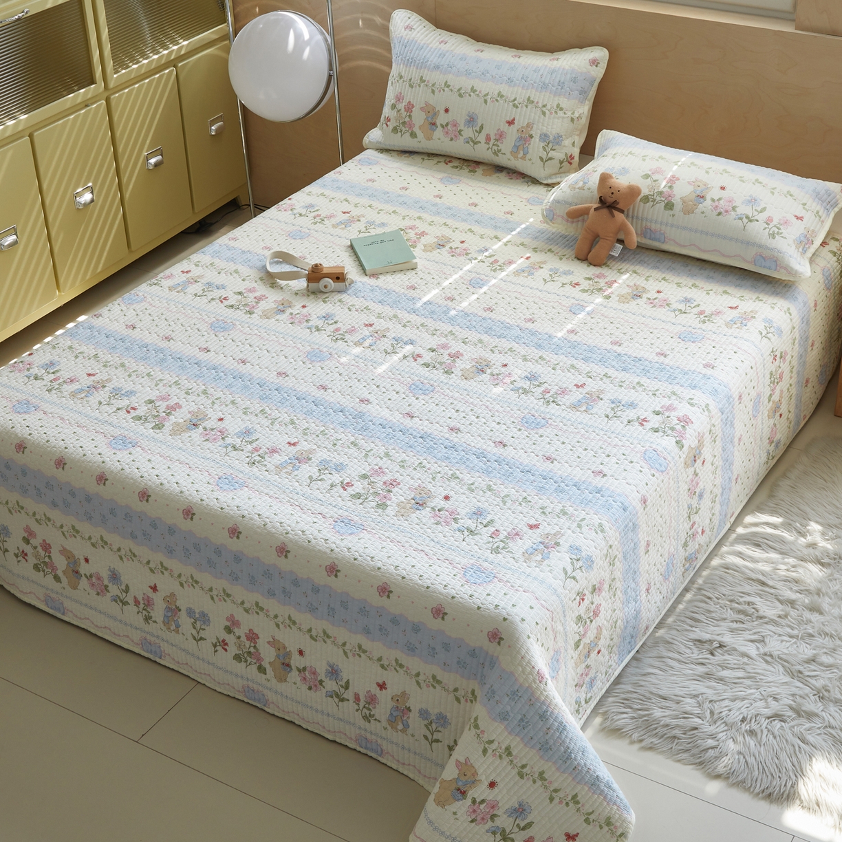 91家纺网 家纺一手货源 找家纺 舒居家纺 2026春夏新款双面全棉单床盖 床盖单件 兔兔乐园