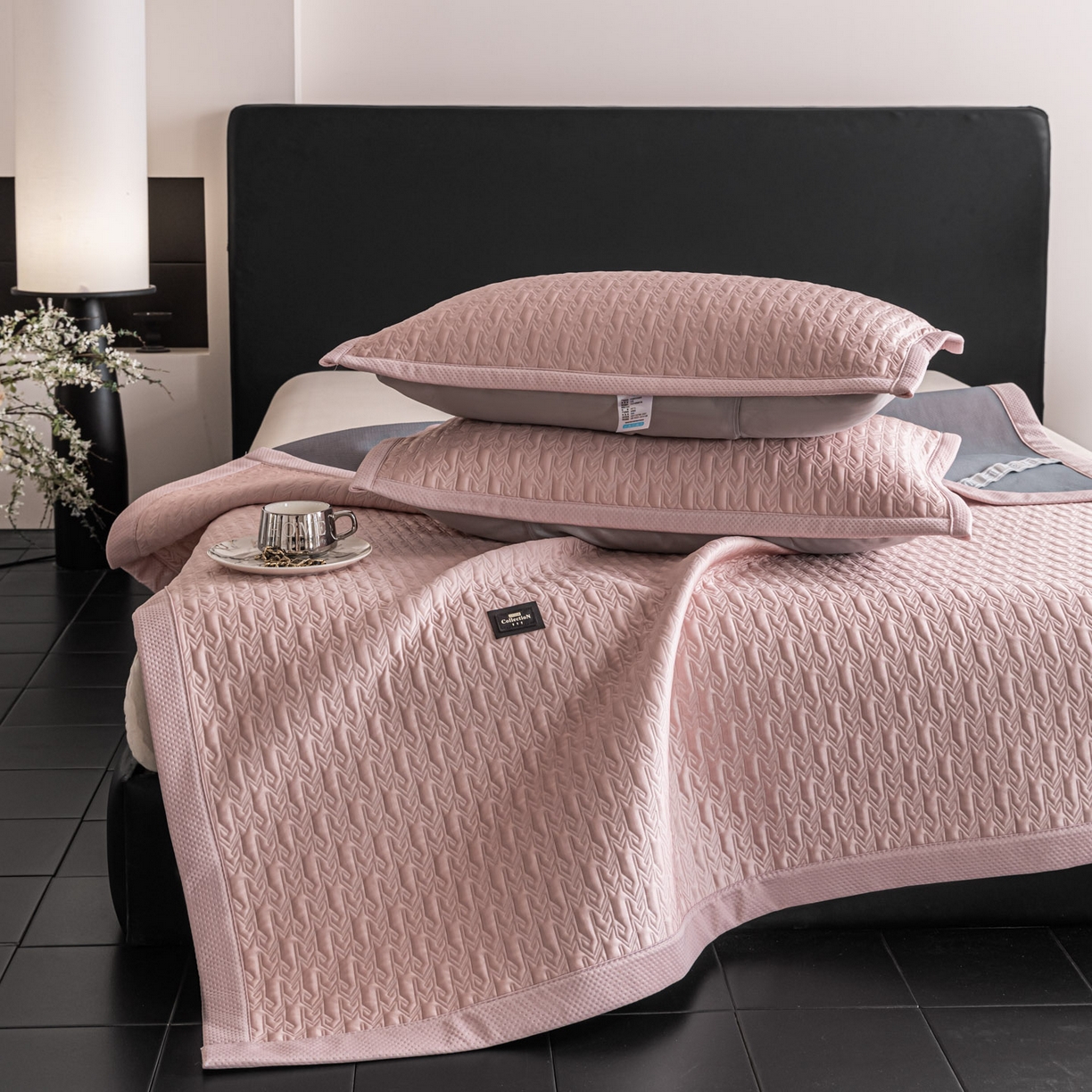 91家纺网 家纺一手货源 找家纺 （总）耐思家纺 2026新款A类复合三明治PE乙纶提花冰豆豆凉席床笠海之恋系列（提供买家秀）