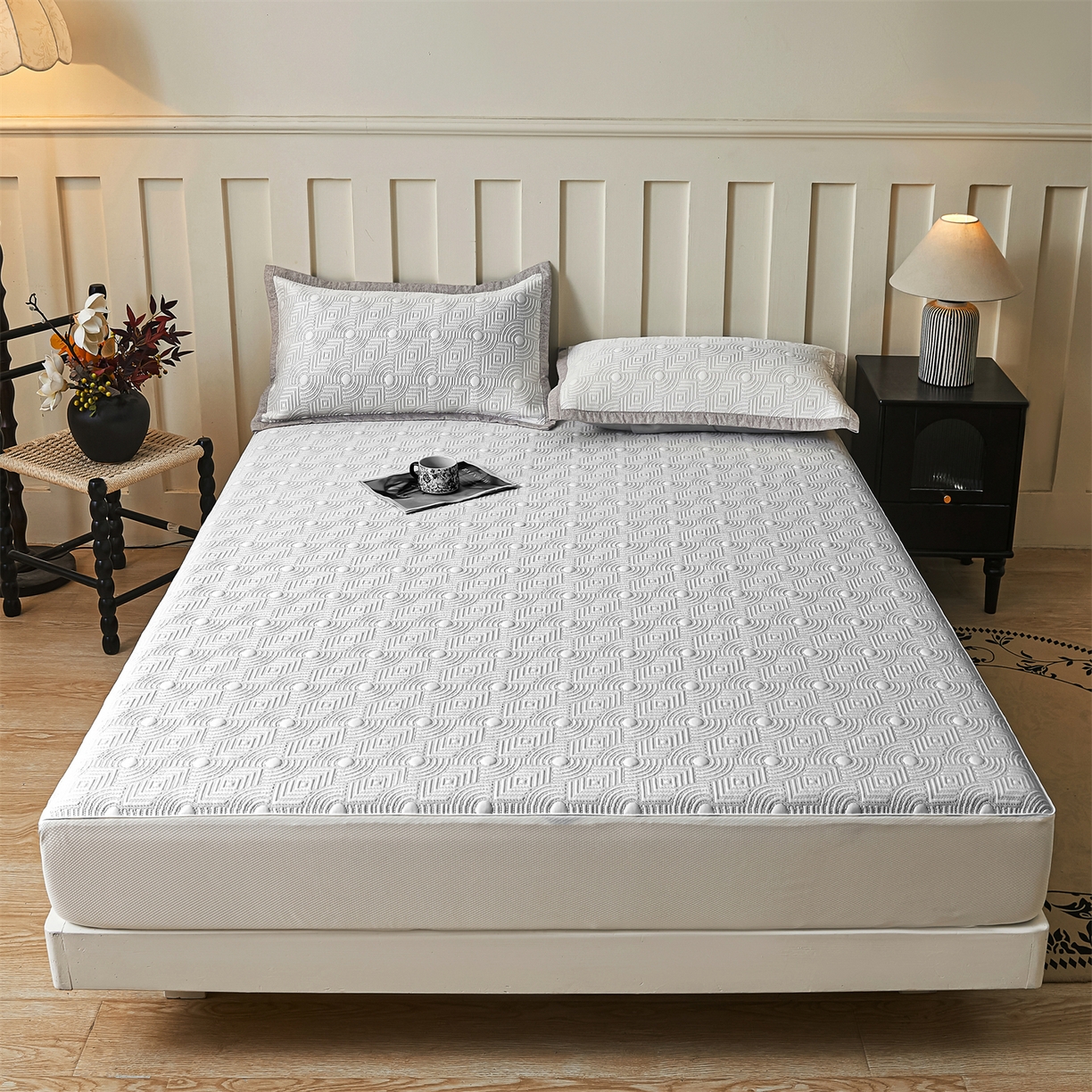 91家纺网 家纺一手货源 找家纺 耐思家纺 2026新款高端三明治硅胶复合PE乙纶提花冰豆豆凉席空调席韩版NIS系列（提供买家秀）床笠款 韩INS-方圆灰