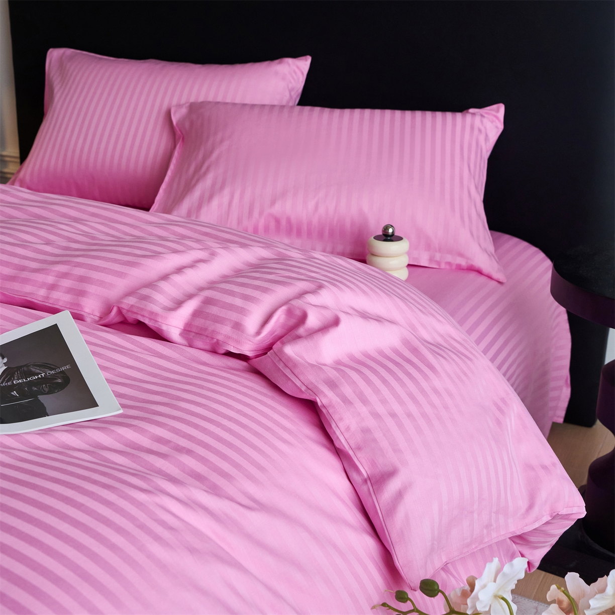 91家纺网 家纺一手货源 找家纺 兰紫橙家纺 2026新款全棉纯棉纯色贡缎缎条四件套 缎条-粉色