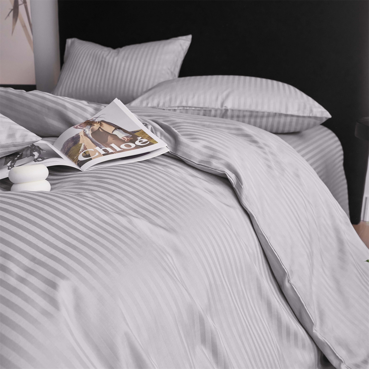 91家纺网 家纺一手货源 找家纺 兰紫橙家纺 2026新款全棉纯棉纯色贡缎缎条四件套 缎条-灰色