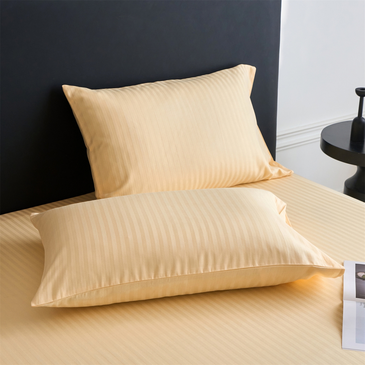 91家纺网 家纺一手货源 找家纺 兰紫橙家纺 2026新款全棉纯棉纯色贡缎缎条四件套 缎条-米黄