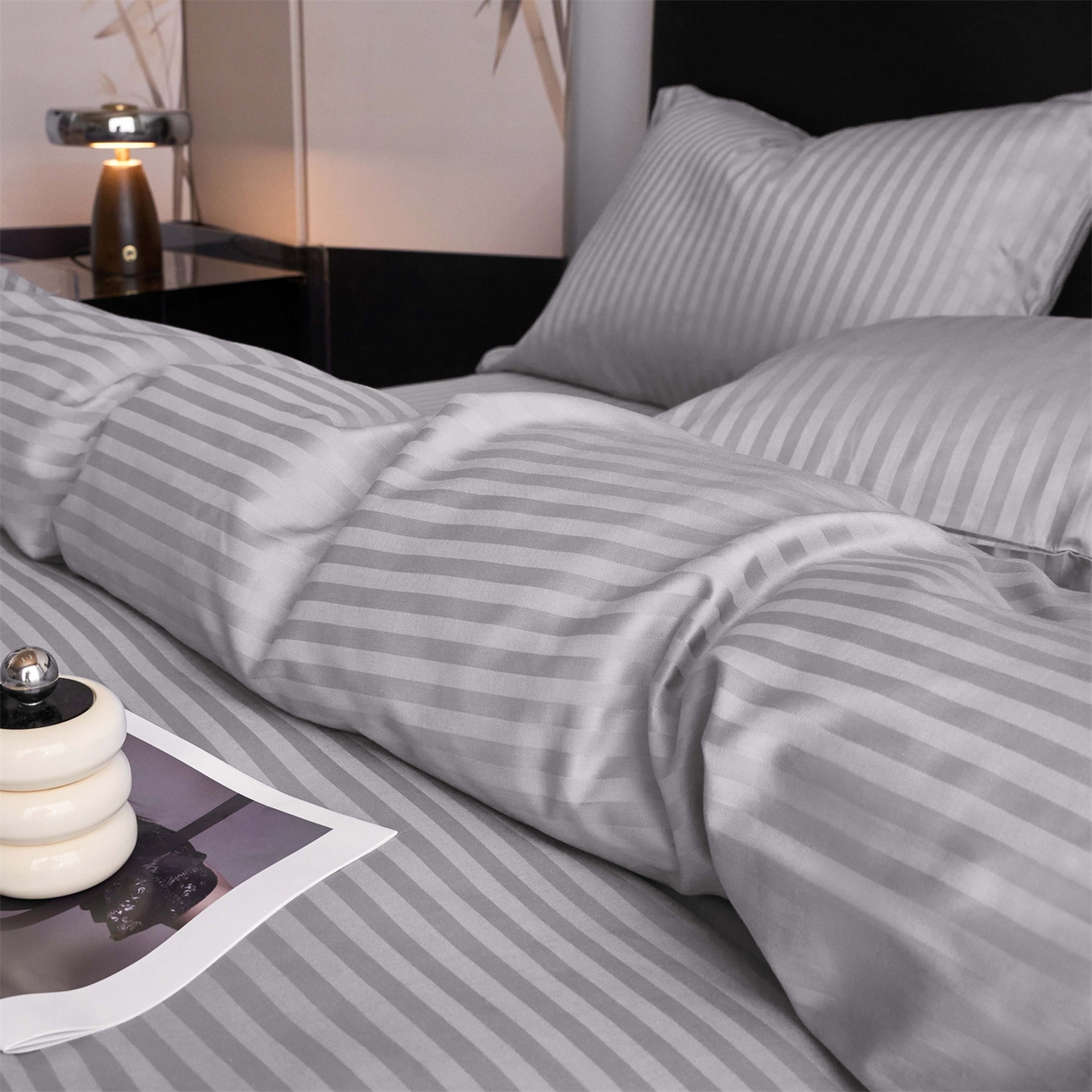 91家纺网 家纺一手货源 找家纺 兰紫橙家纺 2026新款全棉纯棉纯色贡缎缎条四件套 缎条-灰色