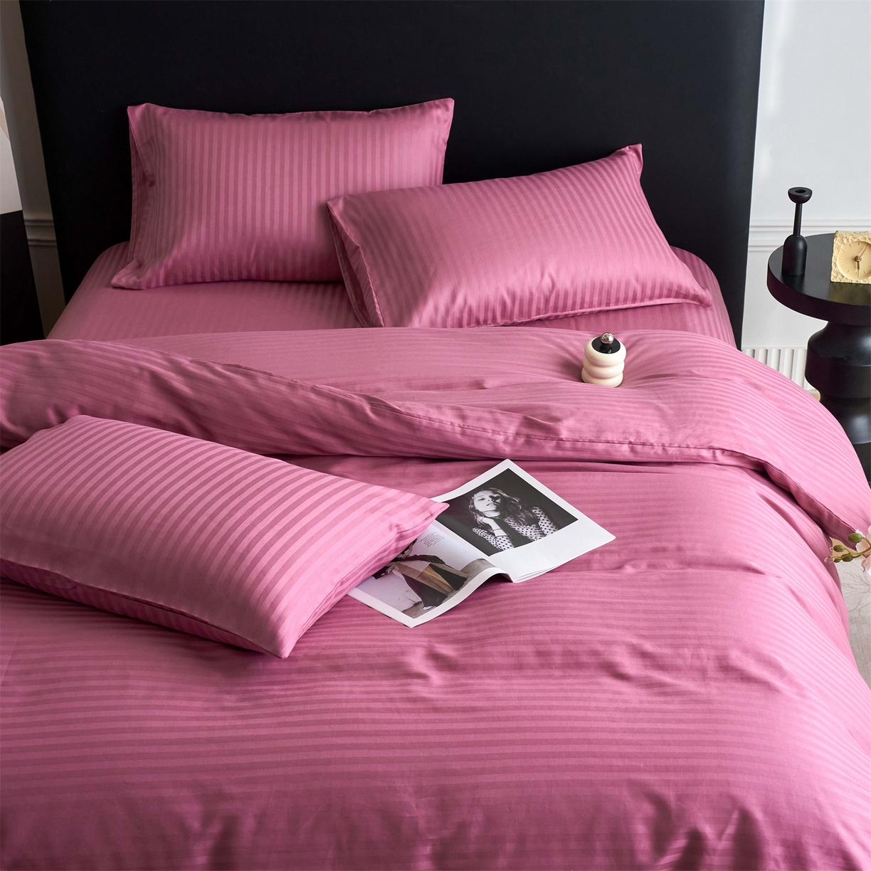 91家纺网 家纺一手货源 找家纺 兰紫橙家纺 2026新款全棉纯棉纯色贡缎缎条四件套 缎条-豆沙