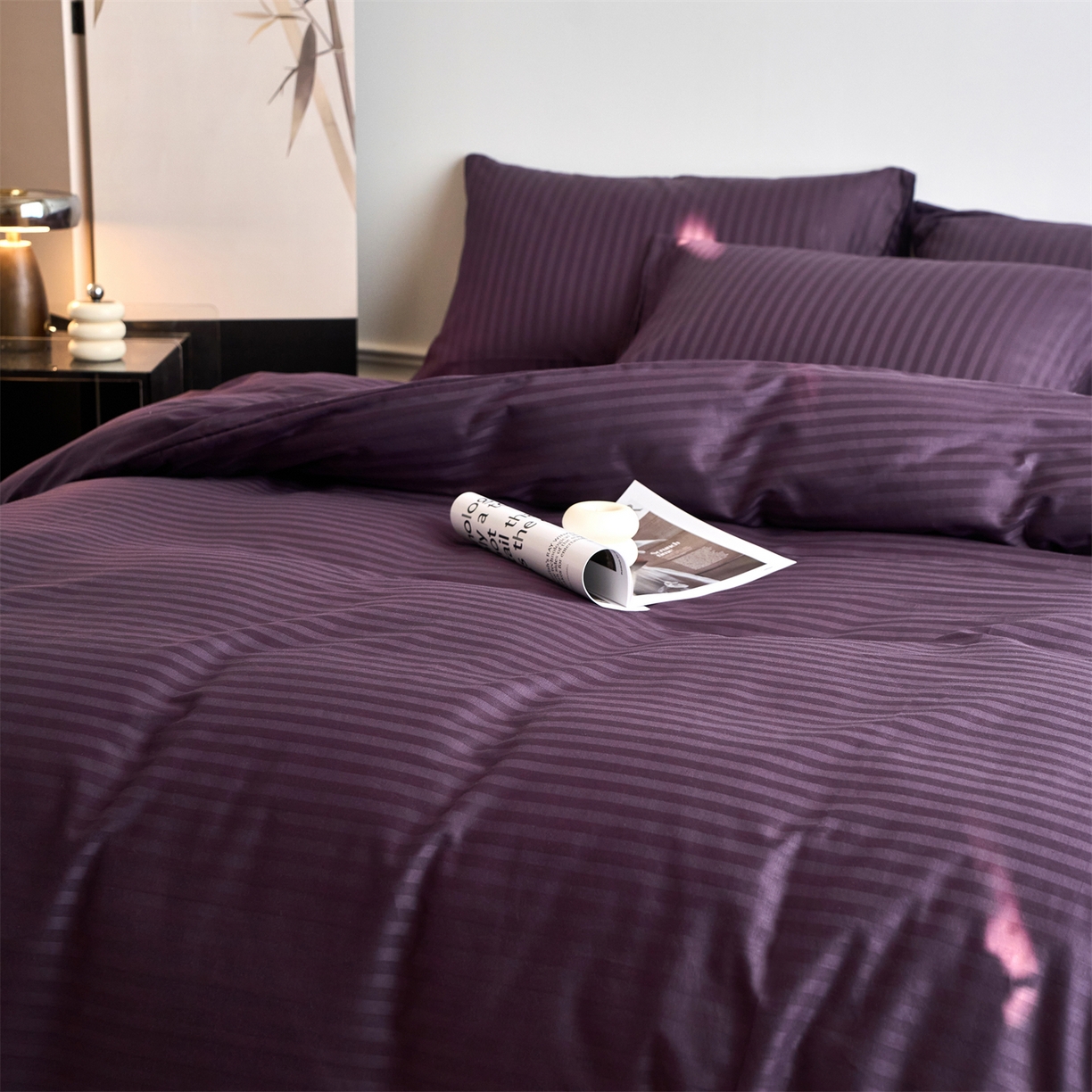 91家纺网 家纺一手货源 找家纺 兰紫橙家纺 2026新款全棉纯棉纯色贡缎缎条四件套 缎条-茄紫