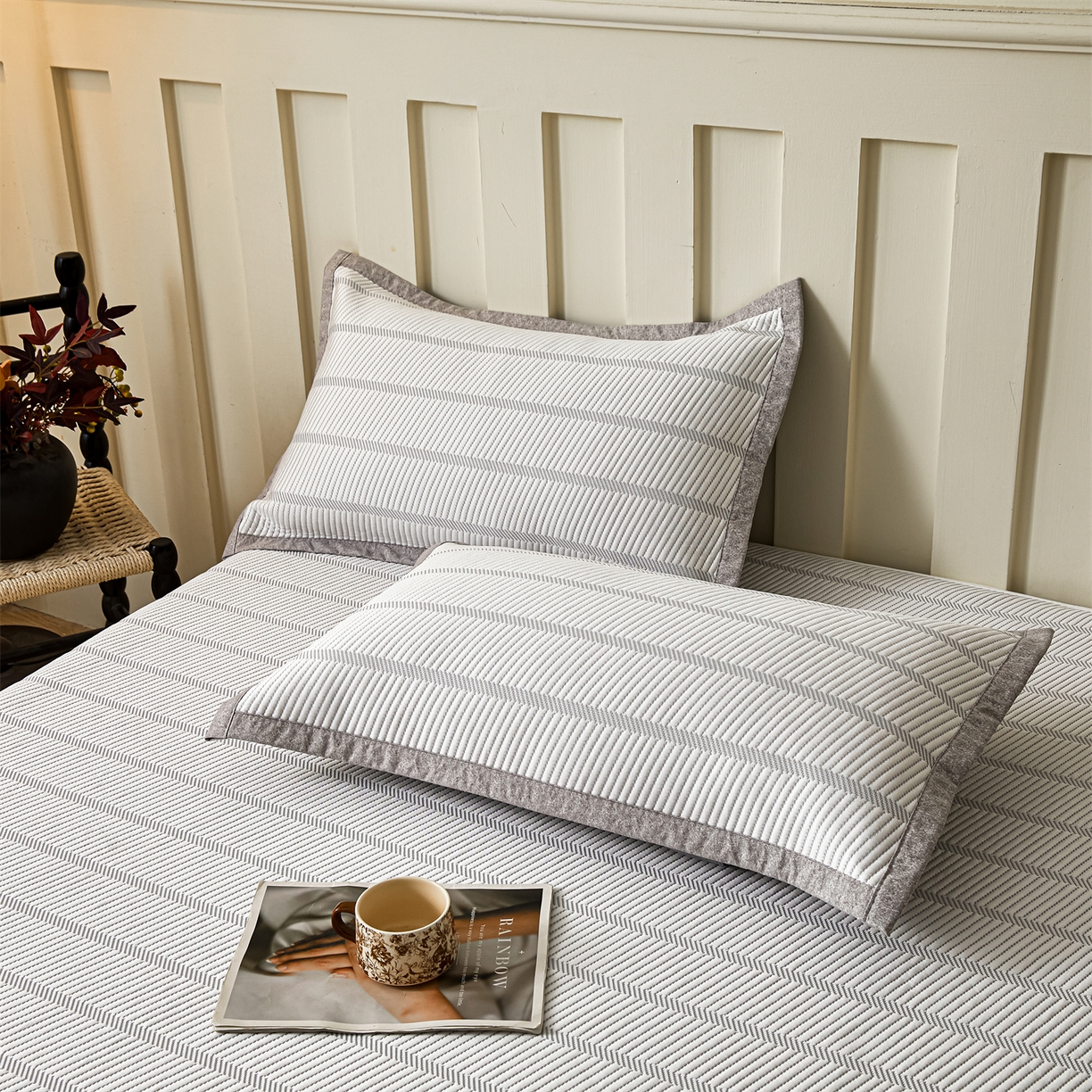 91家纺网 家纺一手货源 找家纺 耐思家纺 2026新款高端三明治硅胶复合PE乙纶提花冰豆豆凉席空调席韩版NIS系列（提供买家秀）床笠款 韩INS-韩结