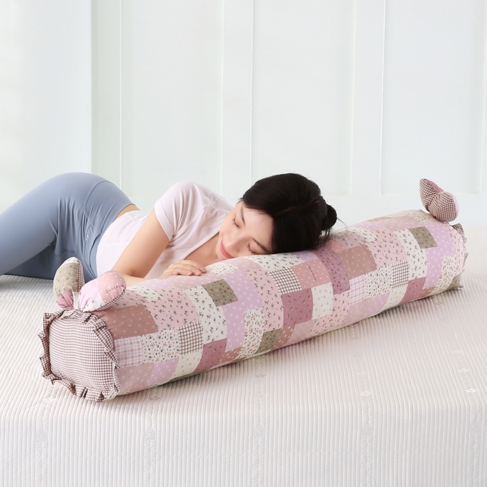 蔻眠 全棉印花双层纱长抱枕夹腿抱枕长枕芯儿童学生成人枕头 粉拼格