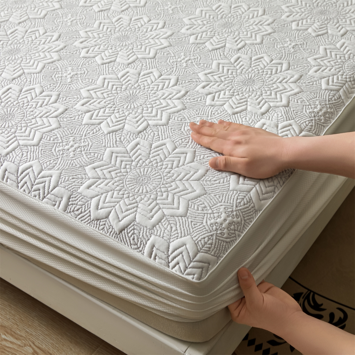 91家纺网 家纺一手货源 找家纺 耐思家纺 2026新款高端三明治硅胶复合PE乙纶提花冰豆豆凉席空调席韩版NIS系列（提供买家秀）床笠款 韩INS-齐雪灰