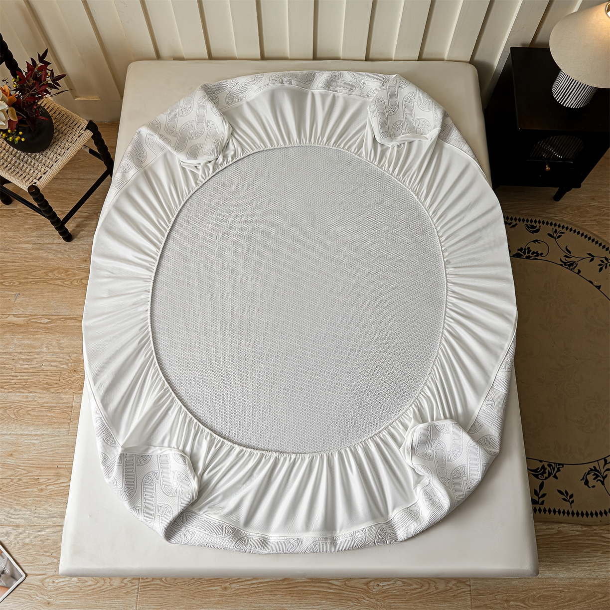 91家纺网 家纺一手货源 找家纺 耐思家纺 2026新款高端三明治硅胶复合PE乙纶提花冰豆豆凉席空调席韩版NIS系列（提供买家秀）床笠款 韩INS-云间环