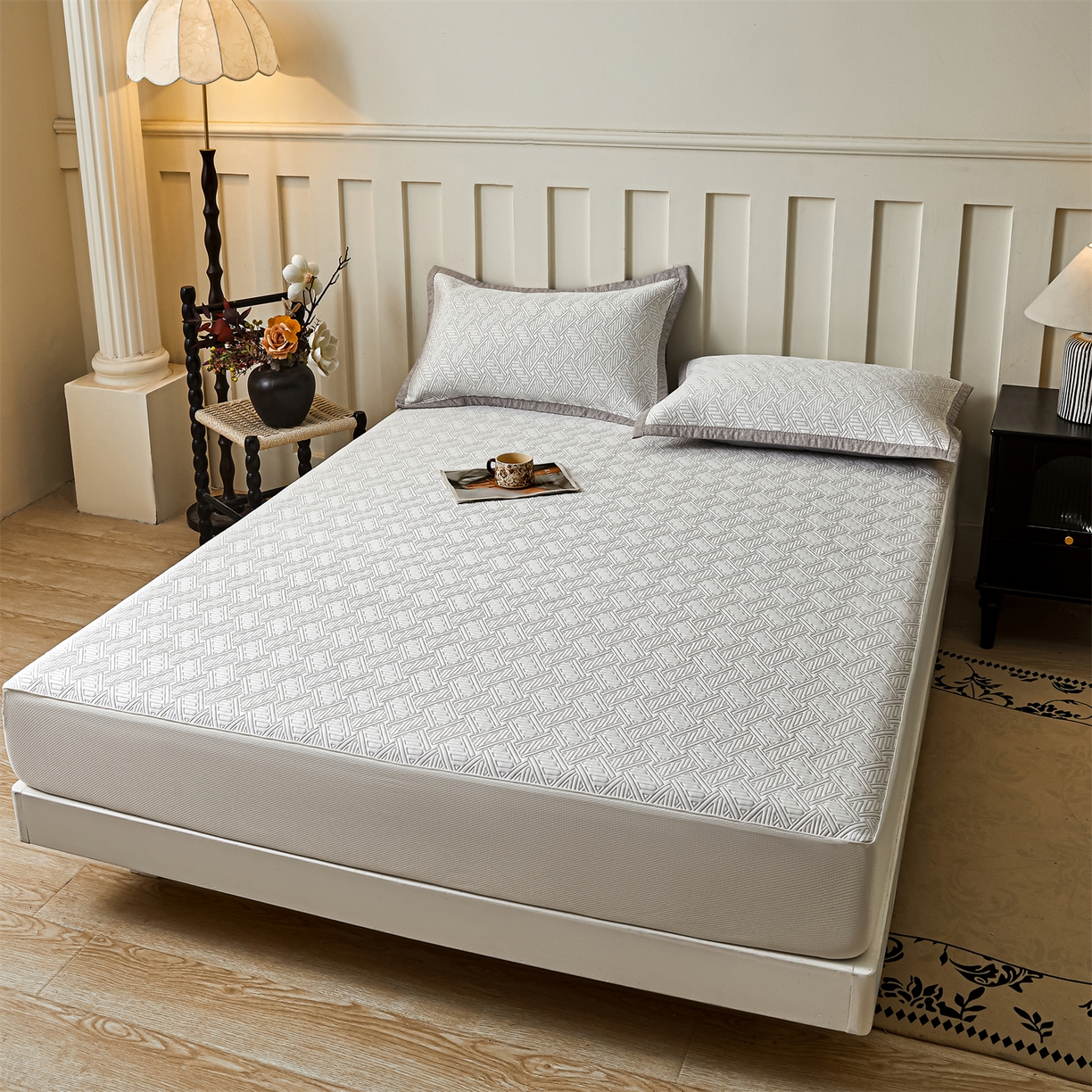 91家纺网 家纺一手货源 找家纺 耐思家纺 2026新款高端三明治硅胶复合PE乙纶提花冰豆豆凉席空调席韩版NIS系列（提供买家秀）床笠款 韩INS-纵横灰