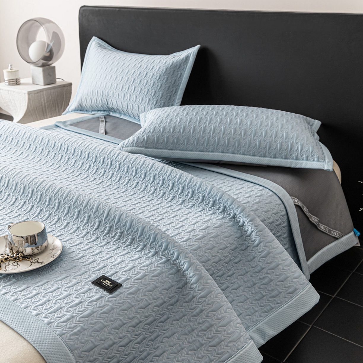 91家纺网 家纺一手货源 找家纺 耐思家纺 2026新款A类复合三明治PE乙纶提花冰豆豆凉席床笠海之恋系列（提供买家秀） 海之恋-蓝床席款