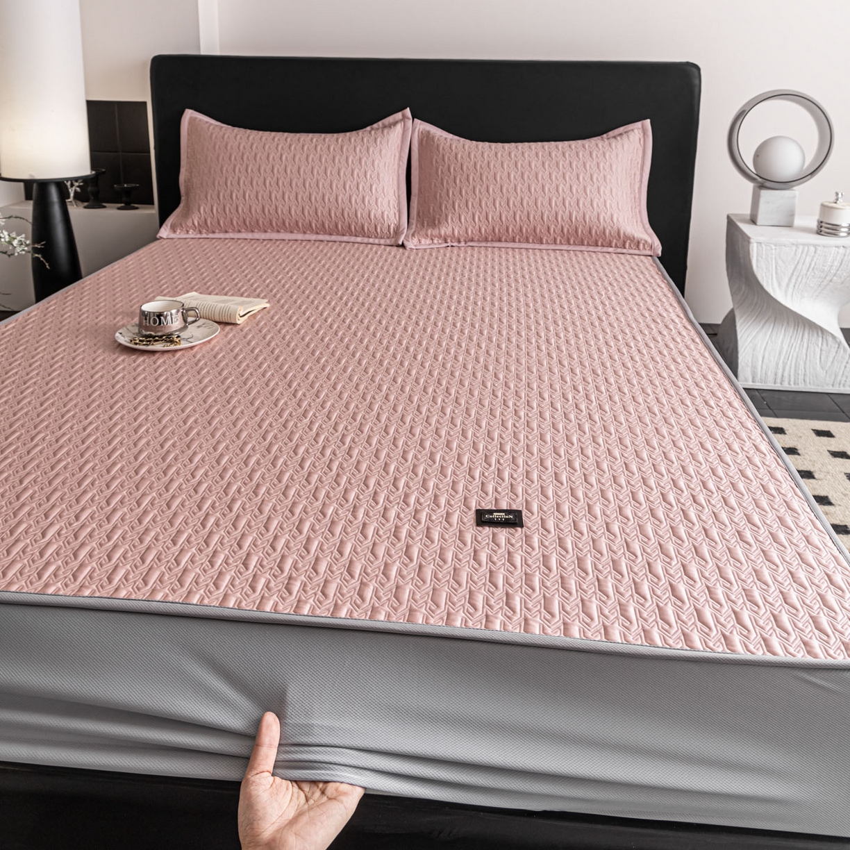 91家纺网 家纺一手货源 找家纺 耐思家纺 2026新款A类复合三明治PE乙纶提花冰豆豆凉席床笠海之恋系列（提供买家秀） 海之恋-粉床笠款