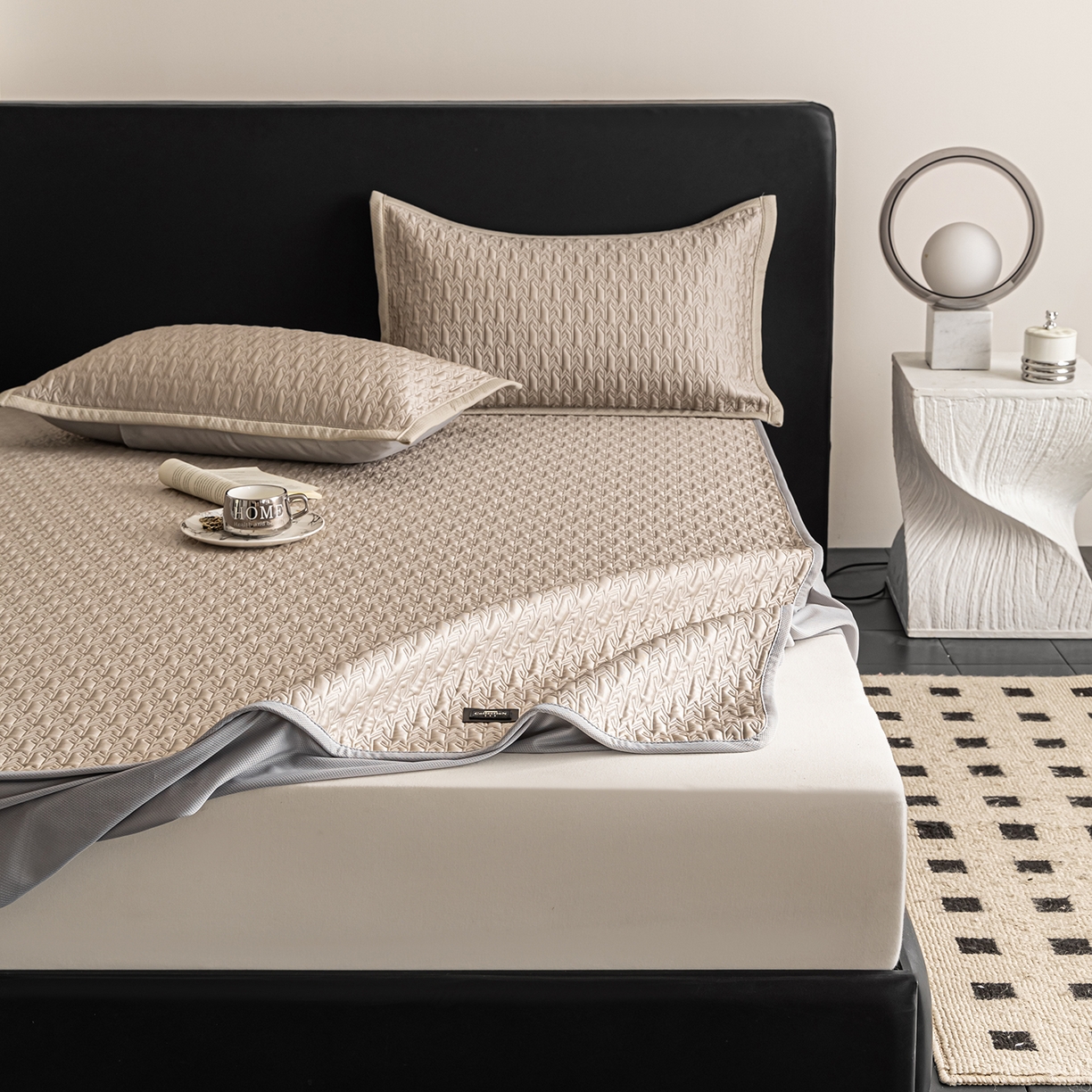 91家纺网 家纺一手货源 找家纺 耐思家纺 2026新款A类复合三明治PE乙纶提花冰豆豆凉席床笠海之恋系列（提供买家秀） 海之恋-卡其床笠款