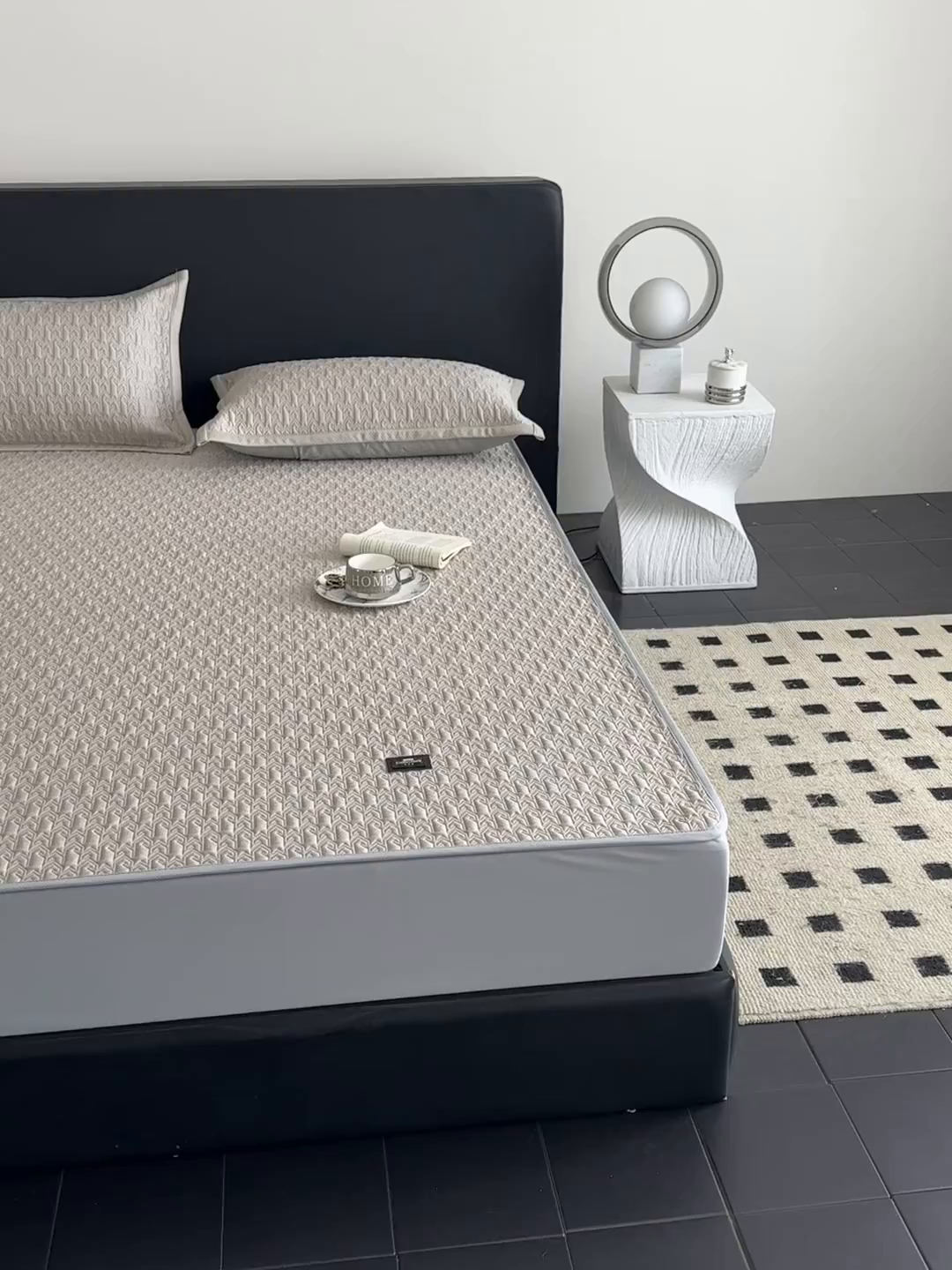 91家纺网 家纺一手货源 找家纺 耐思家纺 2026新款A类复合三明治PE乙纶提花冰豆豆凉席床笠海之恋系列（提供买家秀） 海之恋-卡其床笠款