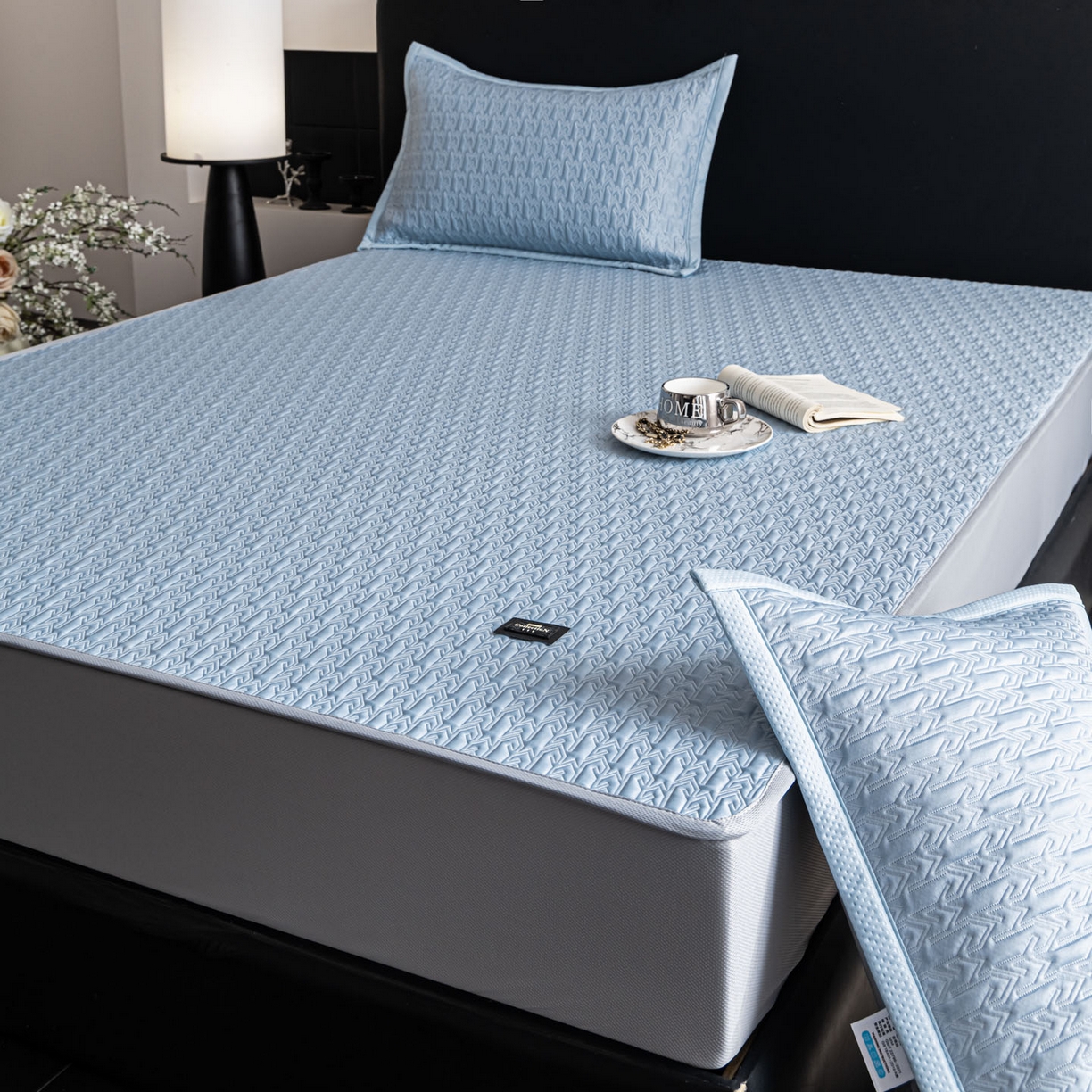 91家纺网 家纺一手货源 找家纺 耐思家纺 2026新款A类复合三明治PE乙纶提花冰豆豆凉席床笠海之恋系列（提供买家秀） 海之恋-蓝床笠款