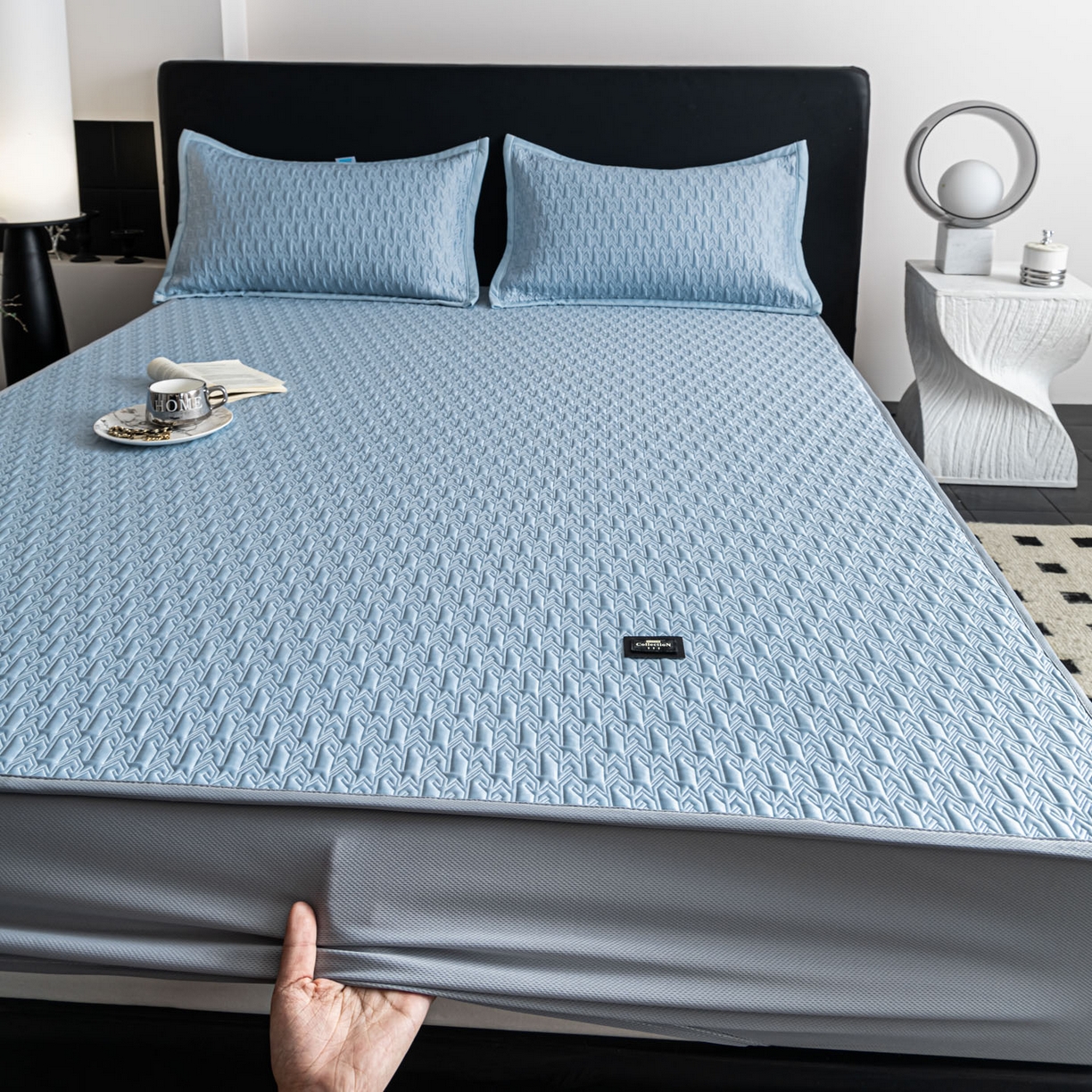 91家纺网 家纺一手货源 找家纺 耐思家纺 2026新款A类复合三明治PE乙纶提花冰豆豆凉席床笠海之恋系列（提供买家秀） 海之恋-蓝床笠款