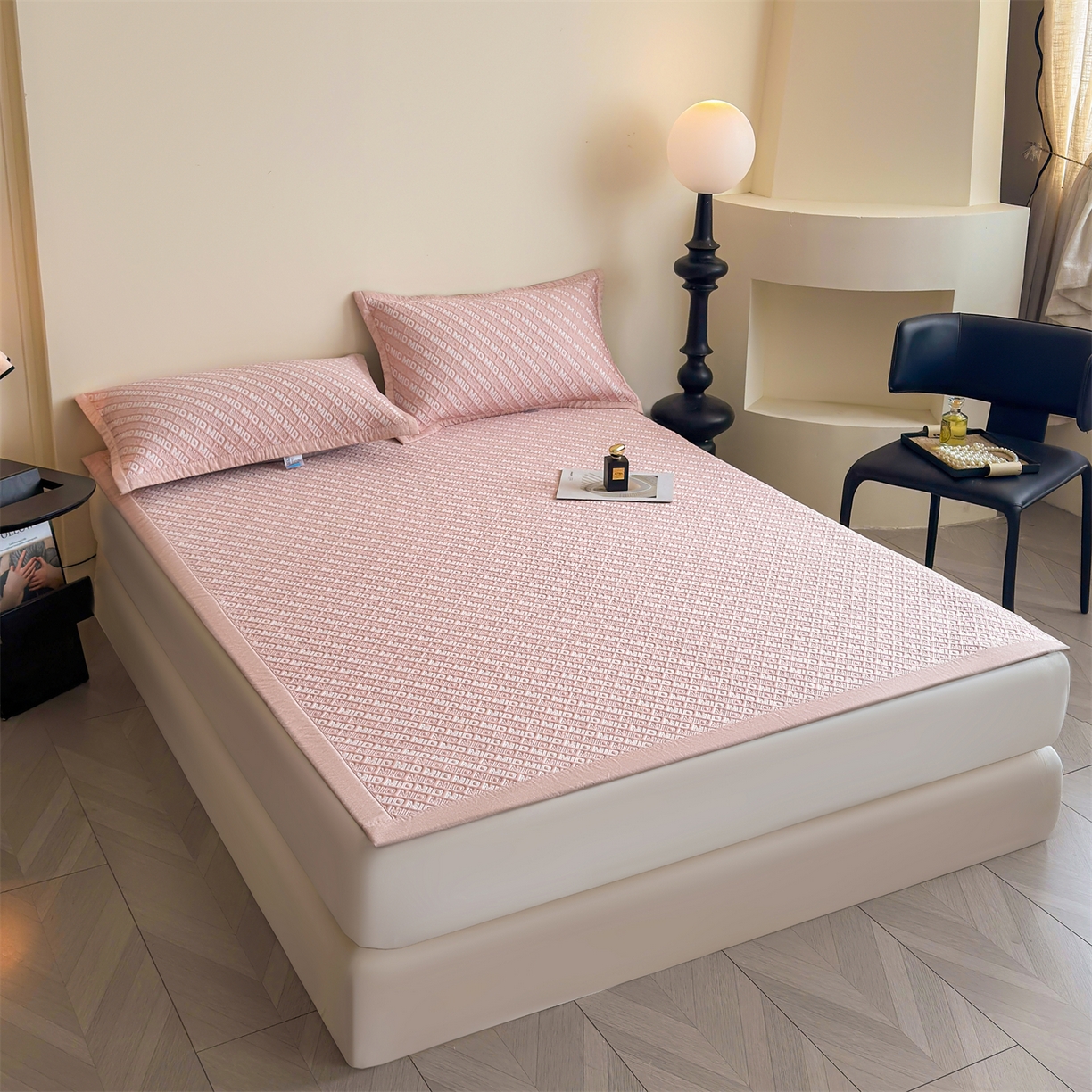 91家纺网 家纺一手货源 找家纺 （总）耐思家纺 2026新款A类高端pe双面乙纶冰豆豆凉席摩登MIO系列（提供买家秀）