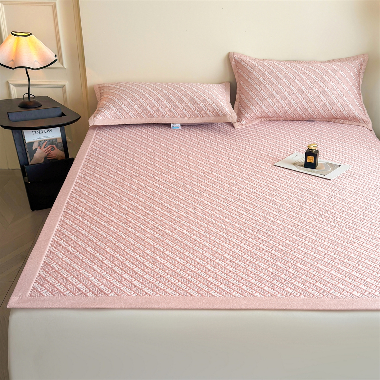 91家纺网 家纺一手货源 找家纺 （总）耐思家纺 2026新款A类高端pe双面乙纶冰豆豆凉席摩登MIO系列（提供买家秀）