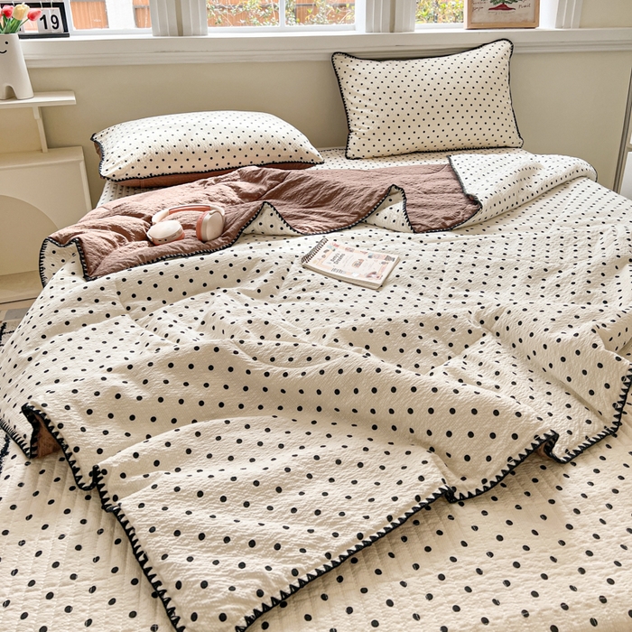 91家纺网 家纺一手货源 找家纺 （总）禾沐 2026新款泡芙纱三角针床盖夏被四件套