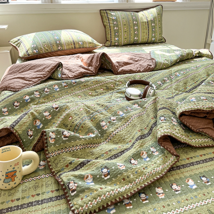 91家纺网 家纺一手货源 找家纺 禾沐 2026新款泡芙纱三角针床盖夏被四件套 森林描绘