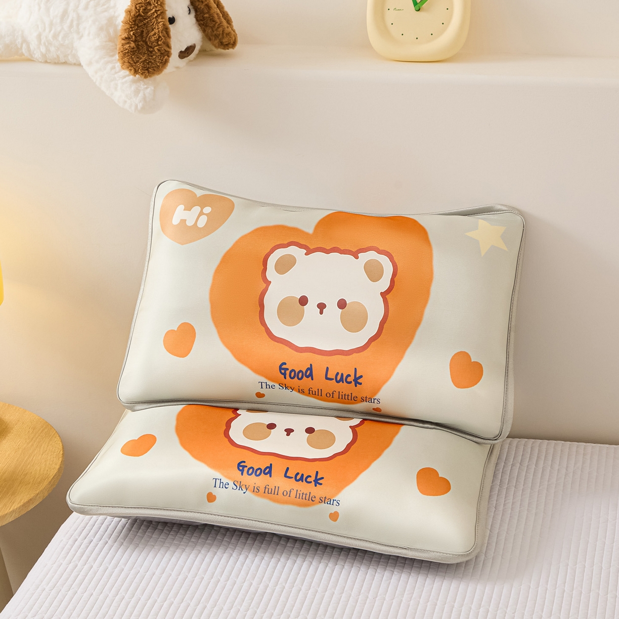 91家纺网 家纺一手货源 找家纺 云恋家纺 2026新款儿童卡通A类冰丝凉席枕套一对装夏季凉感丝可拆枕头儿童学生单人枕芯套 爱心小熊