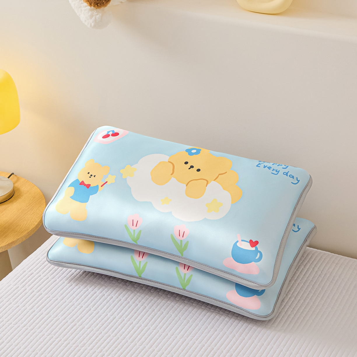 91家纺网 家纺一手货源 找家纺 云恋家纺 2026新款儿童卡通A类冰丝凉席枕套一对装夏季凉感丝可拆枕头儿童学生单人枕芯套 魔力小熊