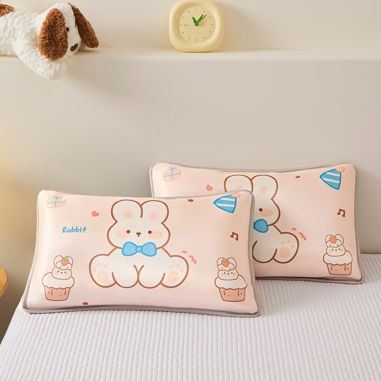 91家纺网 家纺一手货源 找家纺 云恋家纺 2026新款儿童卡通A类冰丝凉席枕套一对装夏季凉感丝可拆枕头儿童学生单人枕芯套 奶酪萌兔