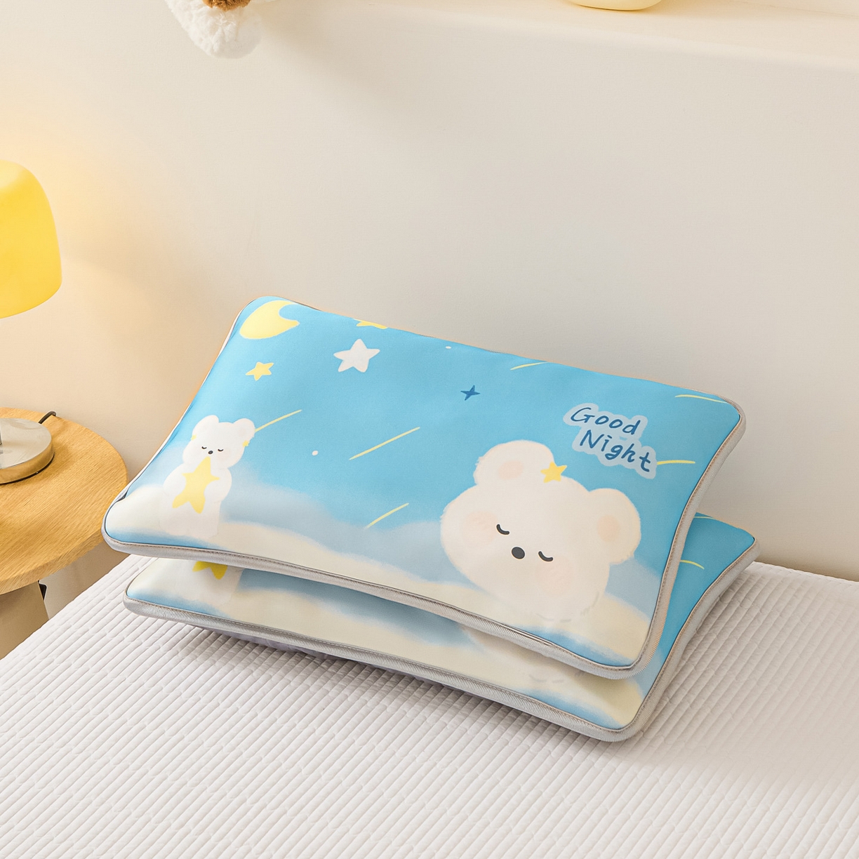 91家纺网 家纺一手货源 找家纺 云恋家纺 2026新款儿童卡通A类冰丝凉席枕套一对装夏季凉感丝可拆枕头儿童学生单人枕芯套 晚安熊