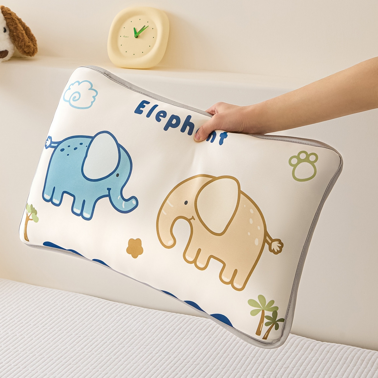 91家纺网 家纺一手货源 找家纺 云恋家纺 2026新款儿童卡通A类冰丝凉席枕套一对装夏季凉感丝可拆枕头儿童学生单人枕芯套 云朵小象