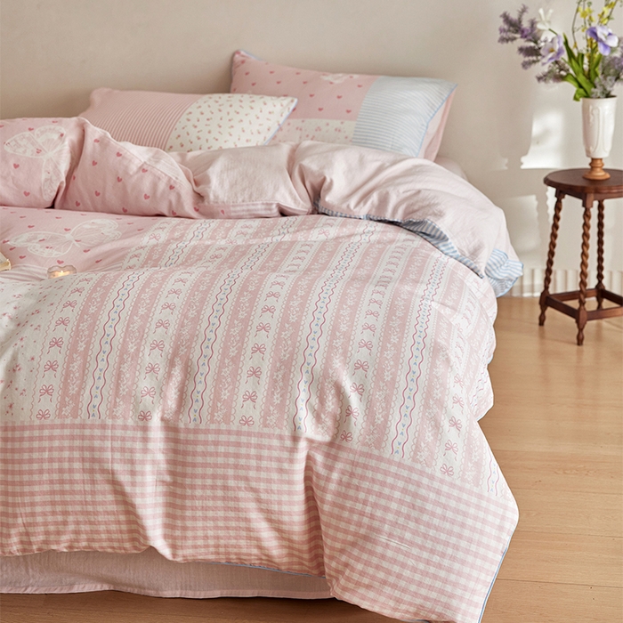 91家纺网 家纺一手货源 找家纺 风向标家纺 2026新款A类母婴级纯棉双层纱印花四件套-云羽织梦 云羽织梦—雾粉