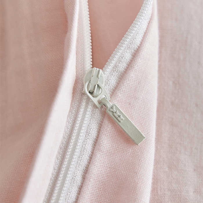 91家纺网 家纺一手货源 找家纺 风向标家纺 2026新款A类母婴级纯棉双层纱印花四件套-云羽织梦 云羽织梦—雾粉