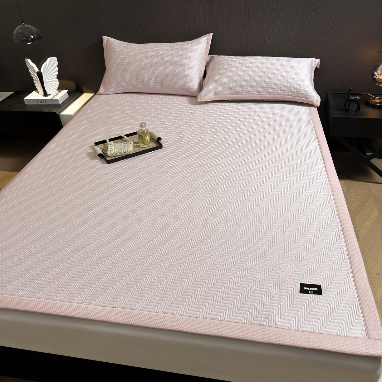 91家纺网 家纺一手货源 找家纺 （总）耐思家纺 2026新款A类高克重三明治复合乙纶提花冰豆豆凉席床笠冰棱斜纹系列（提供买家秀）