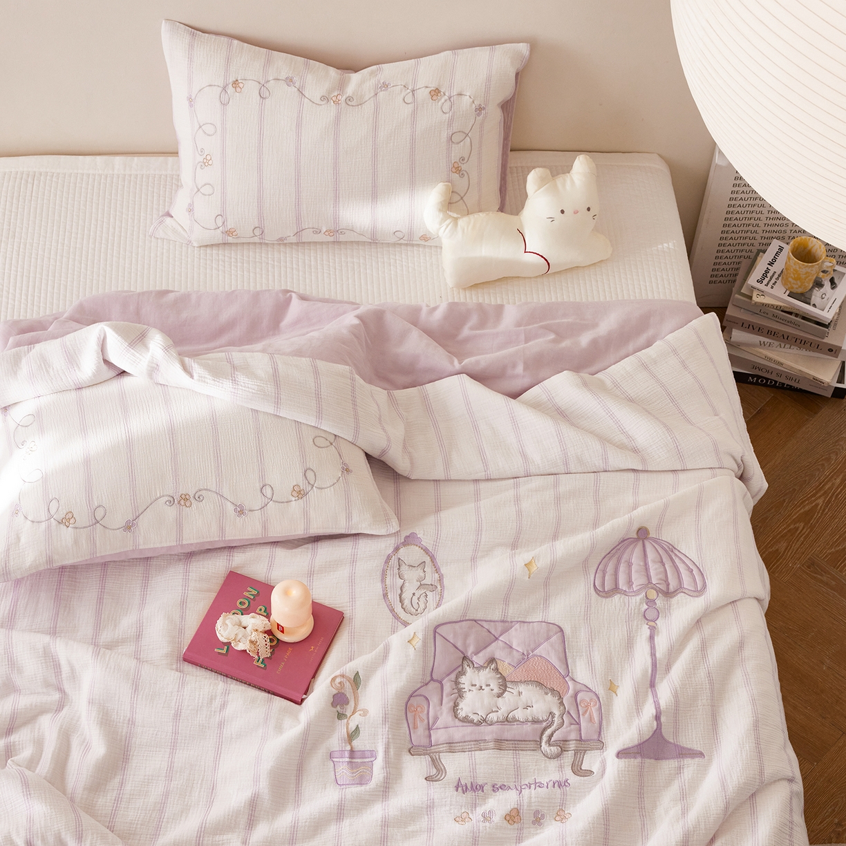 91家纺网 家纺一手货源 找家纺 风向标家纺 2026春夏新款40s皱皱纱绣花夏被夏凉被空调被 夏被-紫雾奶芙