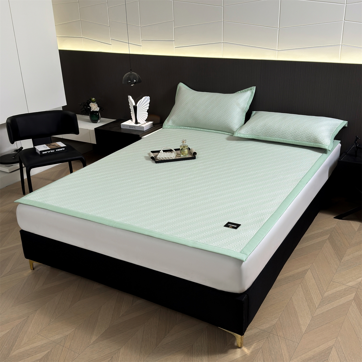 91家纺网 家纺一手货源 找家纺 耐思家纺 2026新款A类高克重三明治复合乙纶提花冰豆豆凉席床笠冰棱斜纹系列（提供买家秀） 冰棱斜纹-绿床席款