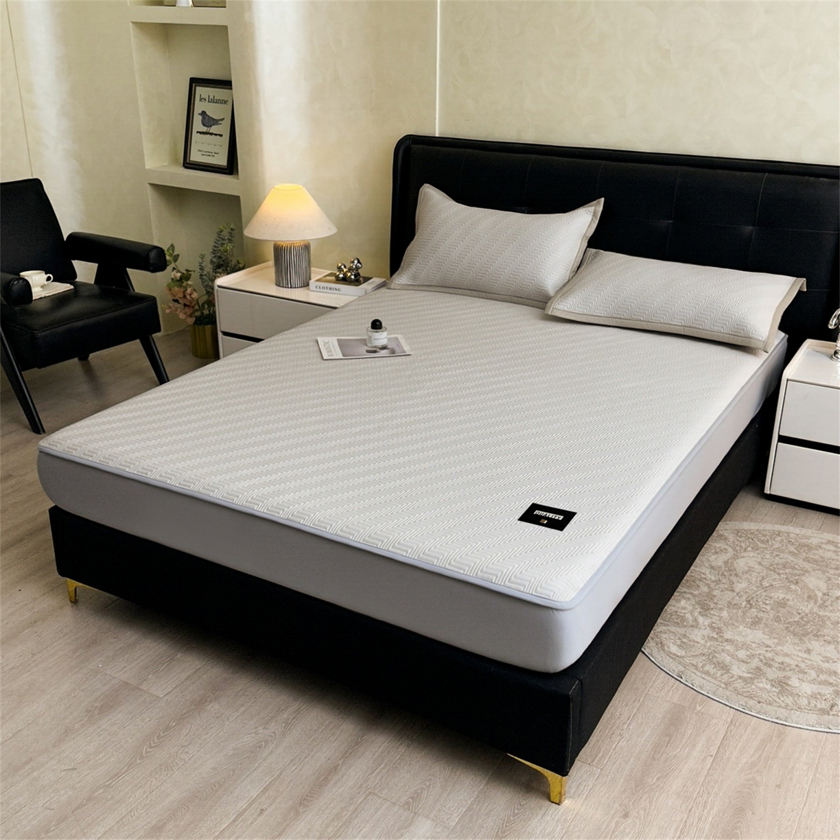 91家纺网 家纺一手货源 找家纺 耐思家纺 2026新款A类高克重三明治复合乙纶提花冰豆豆凉席床笠冰棱斜纹系列（提供买家秀） 冰棱斜纹-卡其床笠款