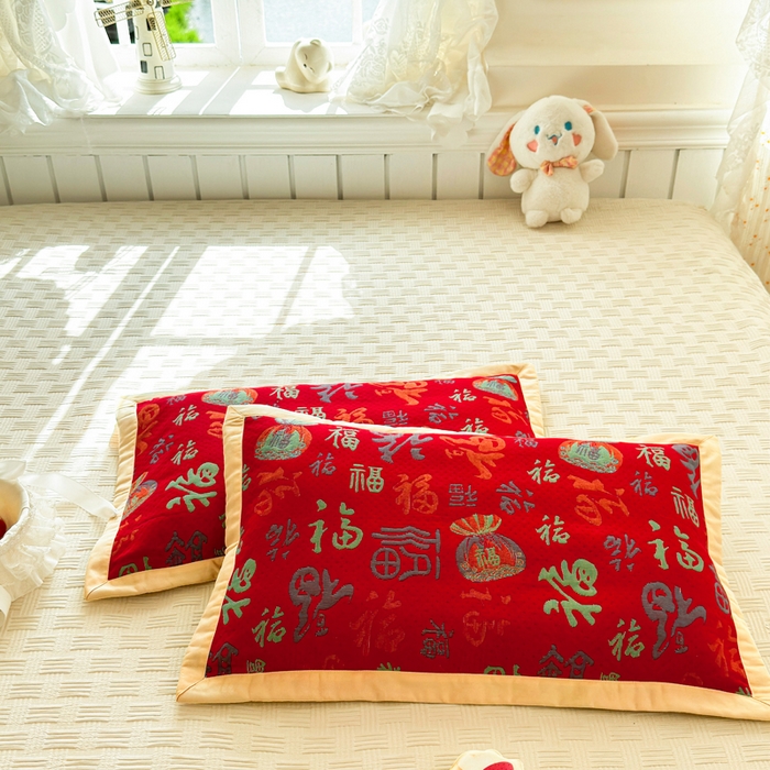 91家纺网 家纺一手货源 找家纺 姝辰 2026新款卡通儿童三层纱提花枕套全棉乳胶枕头套 福多多