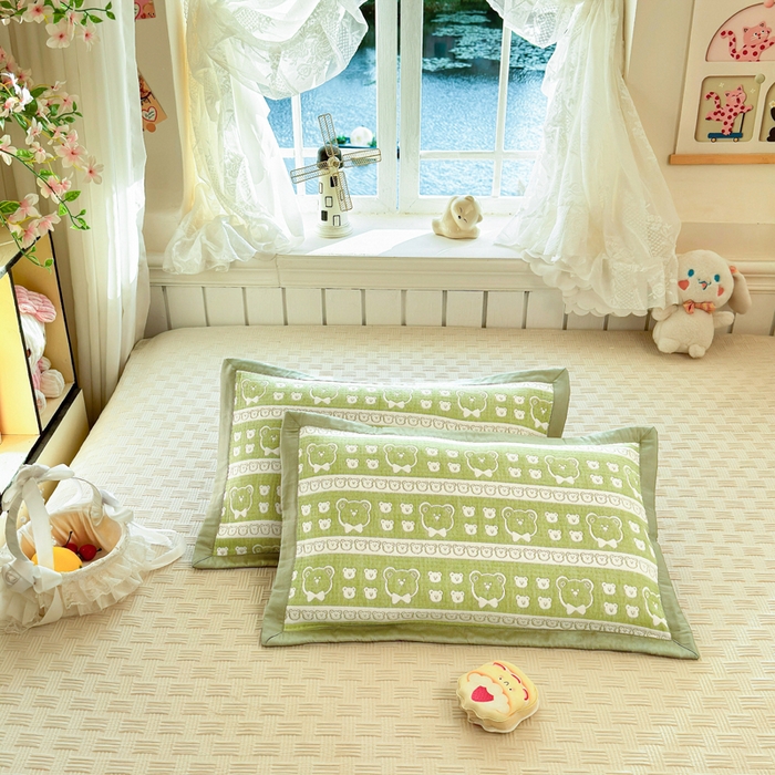 姝辰 2026新款卡通儿童三层纱提花枕套全棉乳胶枕头套 熊头抹茶