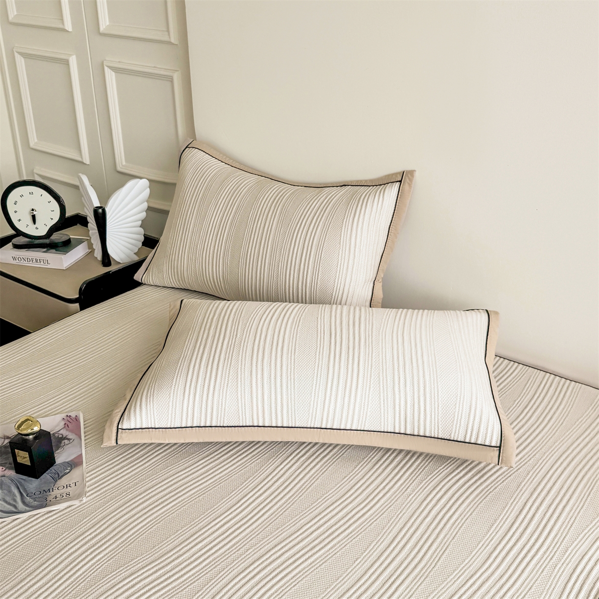 91家纺网 家纺一手货源 找家纺 耐思家纺 2026新款A类高克重三明治复合乙纶提花冰豆豆凉席床笠小蛮腰系列（提供买家秀） 小蛮腰-卡其床席款