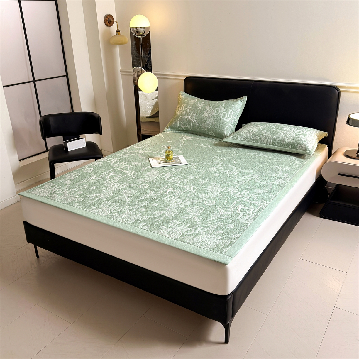 91家纺网 家纺一手货源 找家纺 耐思家纺 2026新品高端复合三明治PE乙纶双面提花610克冰豆豆凉席迪奥风系列（提供买家秀） 迪奥风-绿床席款