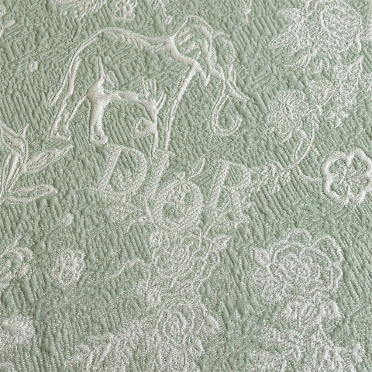 91家纺网 家纺一手货源 找家纺 耐思家纺 2026新品高端复合三明治PE乙纶双面提花610克冰豆豆凉席迪奥风系列（提供买家秀） 迪奥风-绿床席款